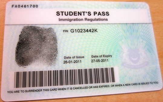 Student's-Pass
